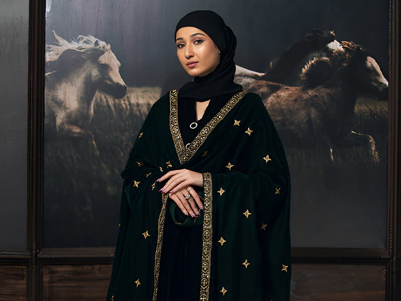 What Makes Pakistani Velvet Shawls Unique?