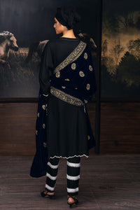 Zariwork Motif Dark
