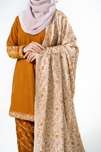 Zarq Shawl Beige