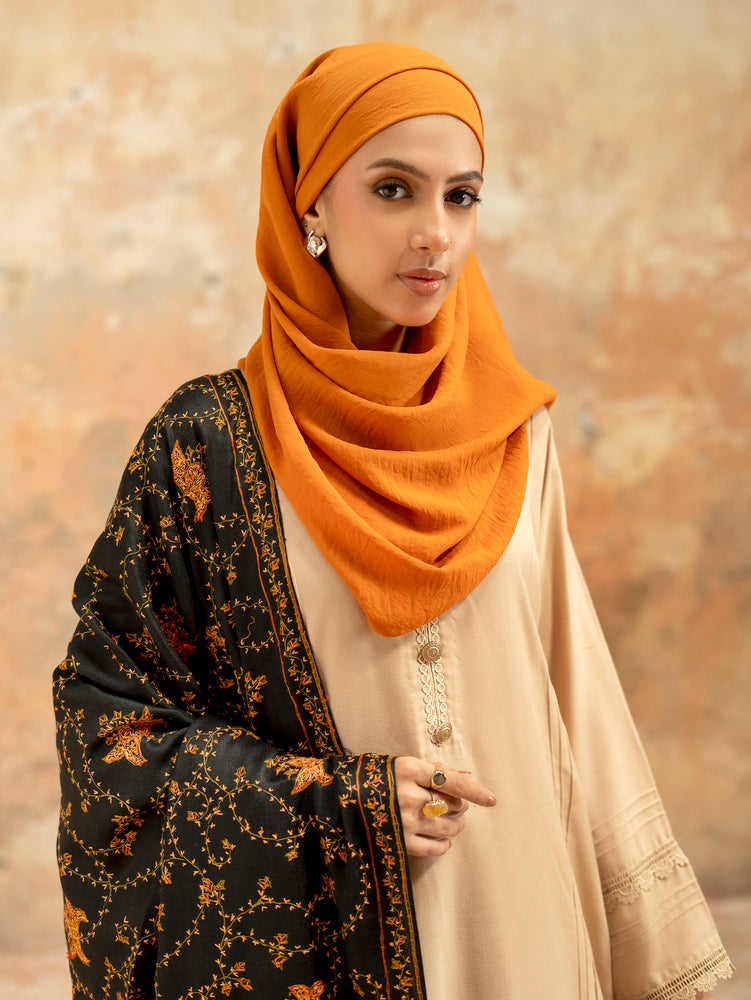 Tradition Needle Luxury Dark