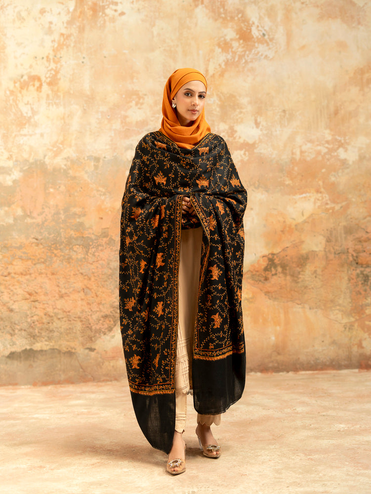 Tradition Needle Luxury Dark