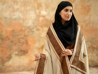 Urbane Shawl