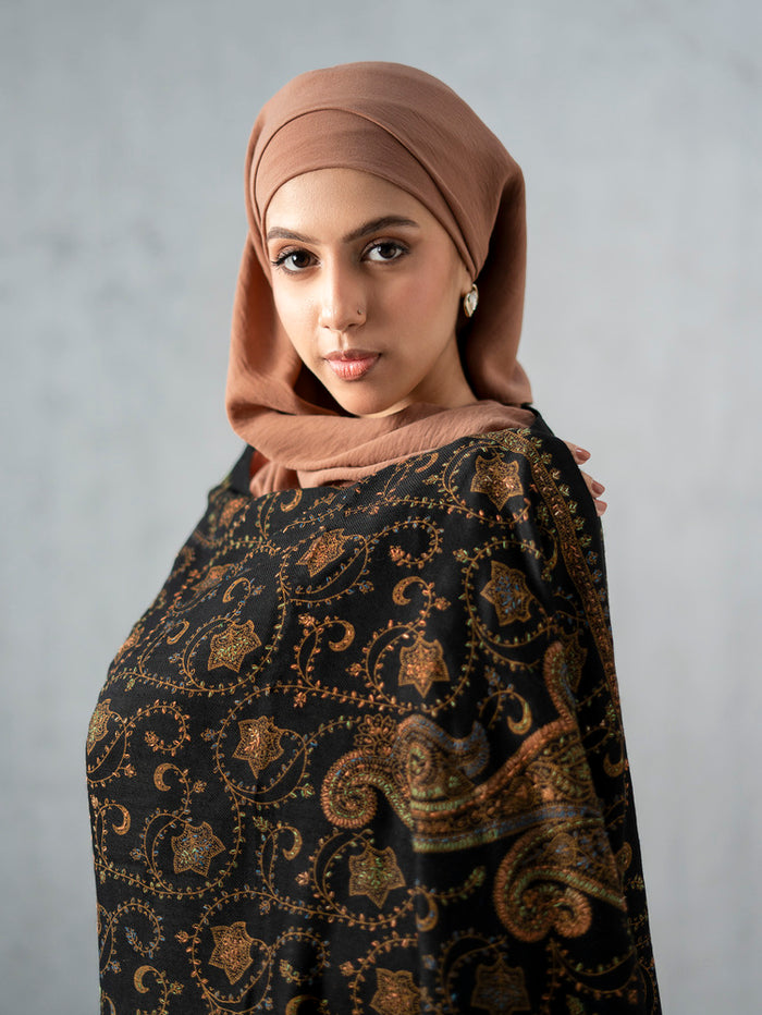 Multicolor Tradition Needle Dark