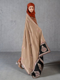 Contrast Kashmiri Shawl Light