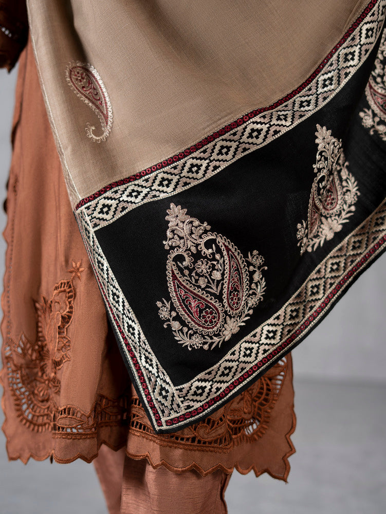 Contrast Kashmiri Shawl Light
