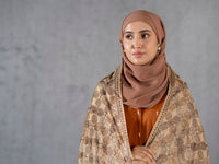 Criss Cross Kashmiri Floral Jaal