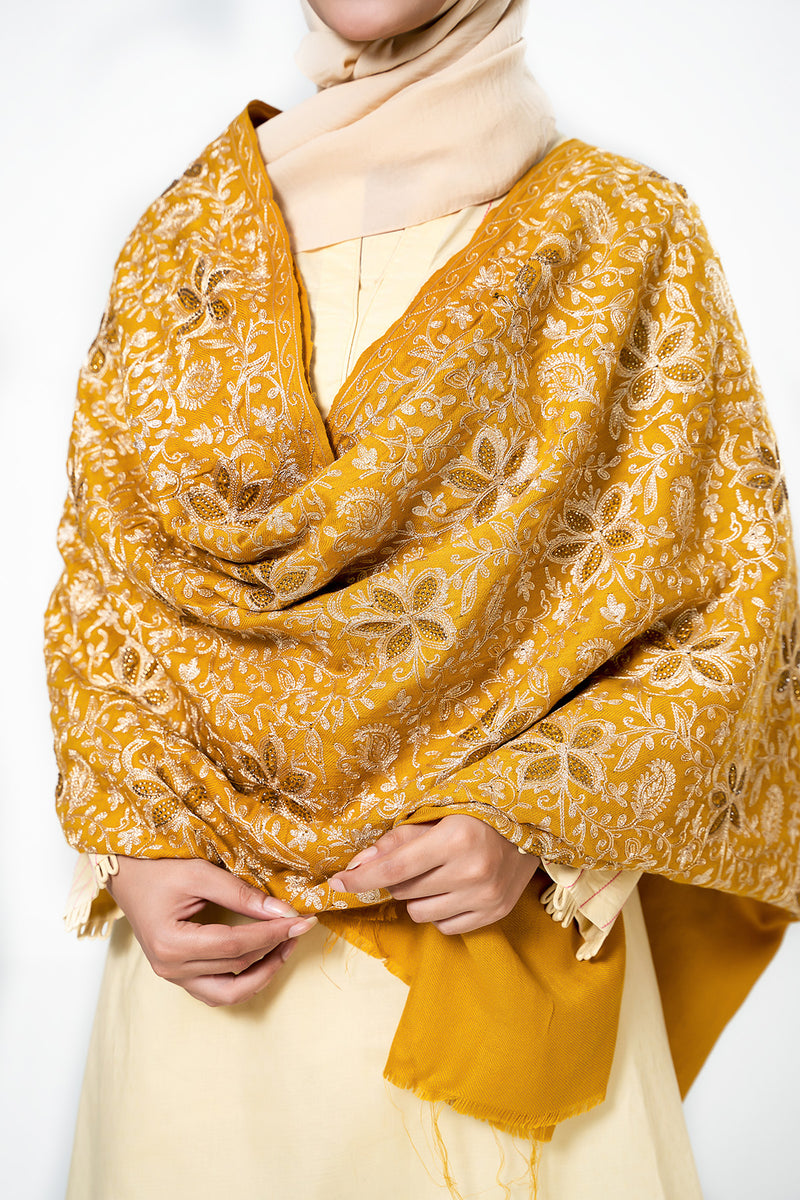 Mustard best sale yellow shawl